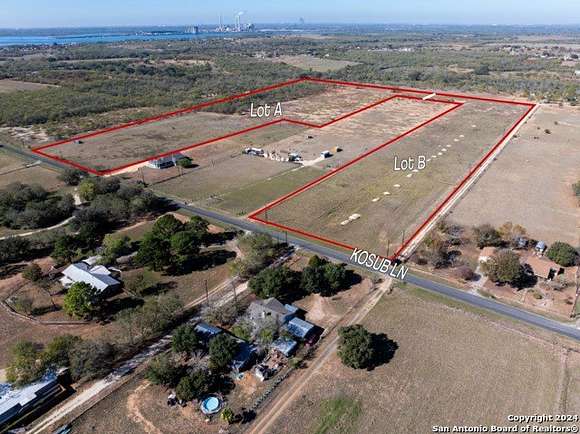 19 Acres of Mixed-Use Land for Sale in San Antonio, Texas