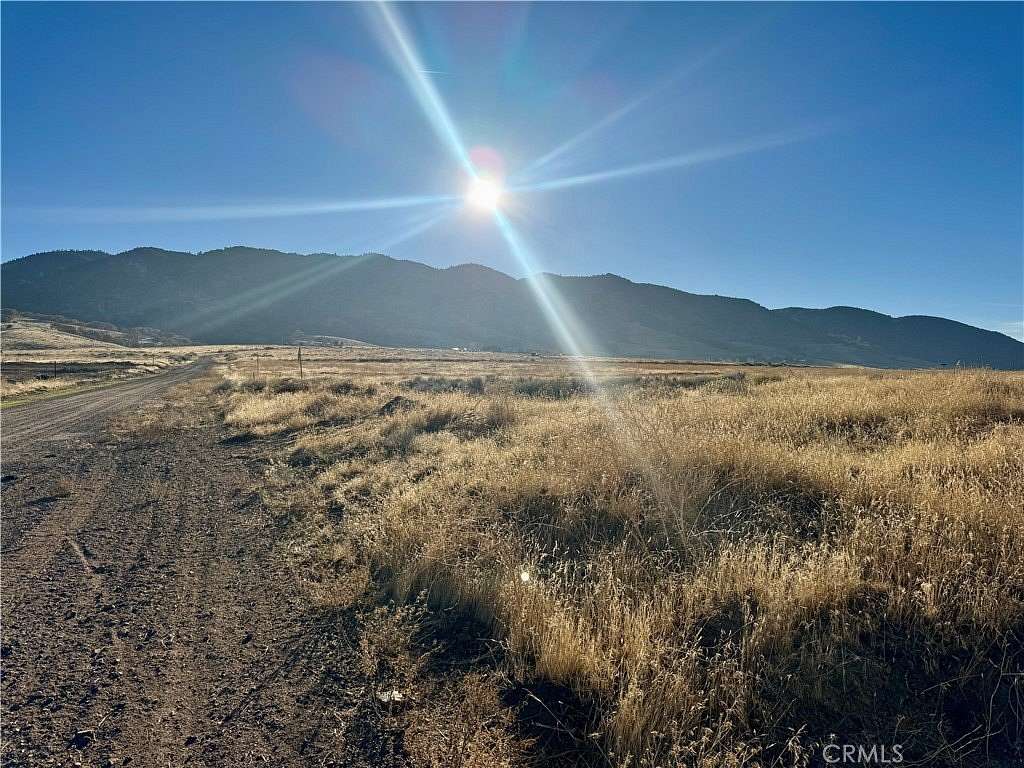 2.92 Acres of Residential Land for Sale in Tehachapi, California