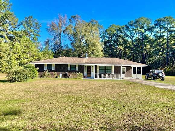 3 Acres of Residential Land with Home for Sale in Picayune, Mississippi