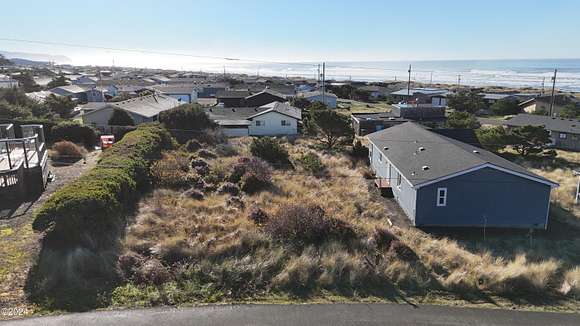 0.18 Acres of Residential Land for Sale in Waldport, Oregon