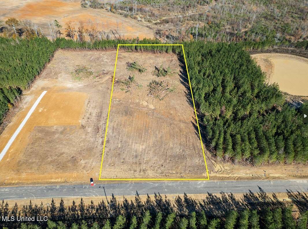 3.27 Acres of Residential Land for Sale in Brandon, Mississippi