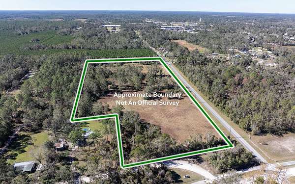 16.3 Acres of Land for Sale in Live Oak, Florida