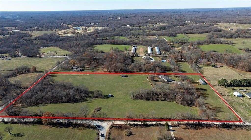 20.46 Acres of Land for Sale in Bentonville, Arkansas