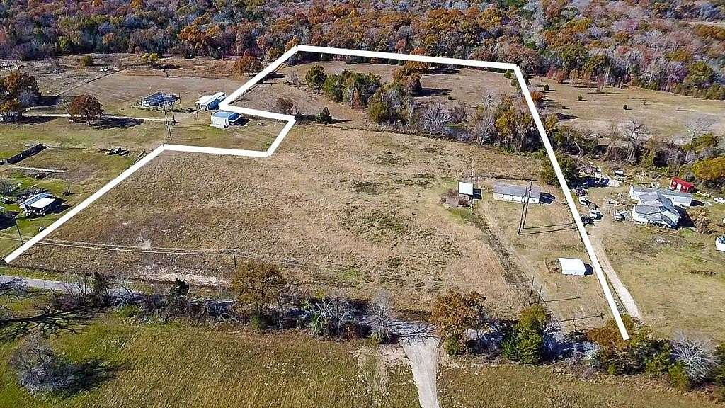 5.28 Acres of Land with Home for Sale in Emory, Texas