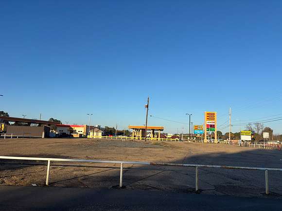 0.67 Acres of Commercial Land for Sale in Queen City, Texas