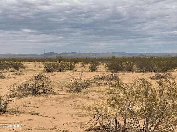 1 Acre of Residential Land for Sale in Wittmann, Arizona