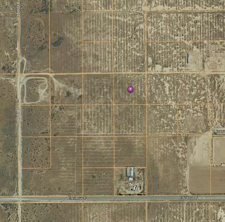 2.632 Acres of Residential Land for Sale in Lancaster, California