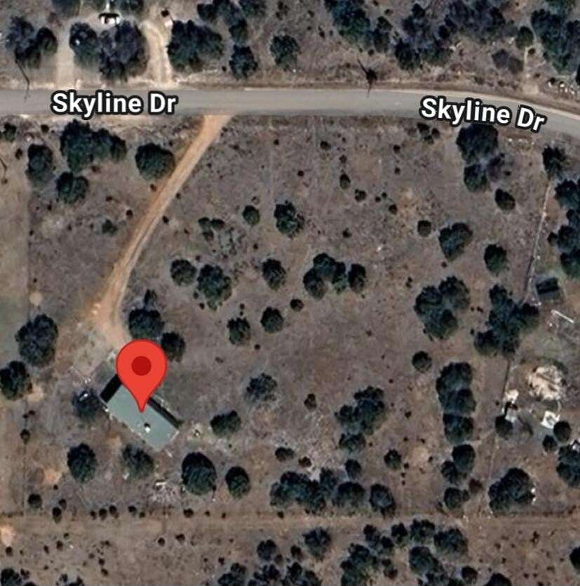 2.5 Acres of Residential Land with Home for Sale in Edgewood, New Mexico