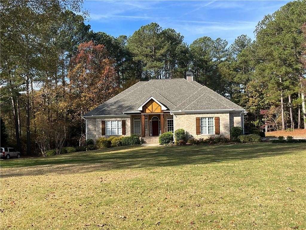 2.2 Acres of Residential Land with Home for Sale in Oxford, Georgia