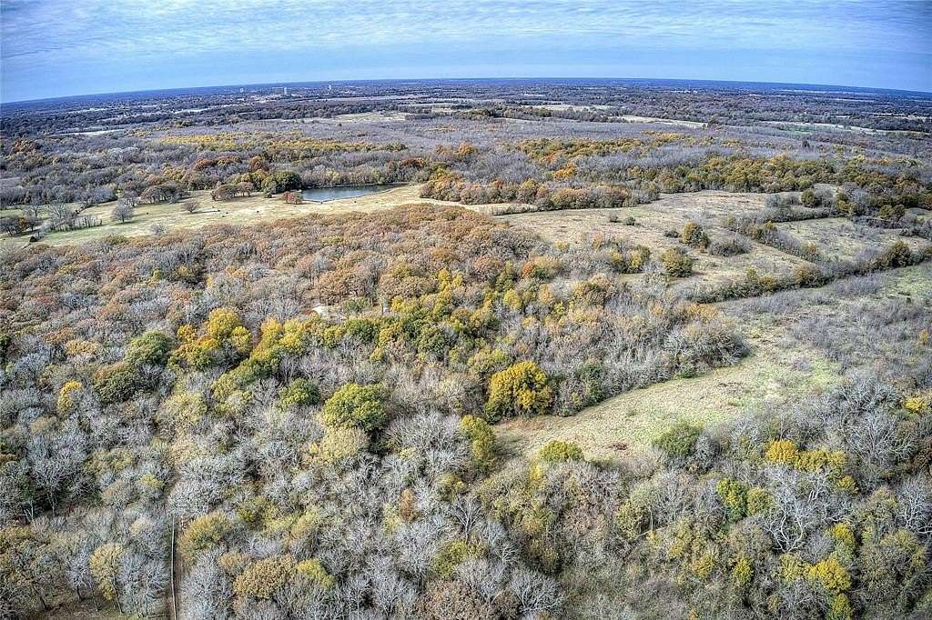 10 Acres of Recreational Land for Sale in Cumby, Texas