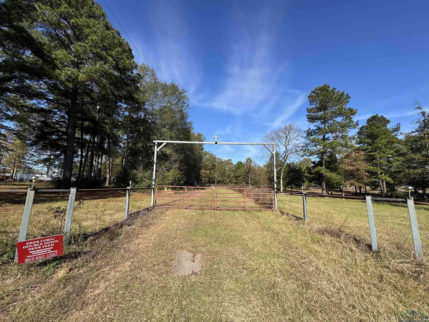 2.172 Acres of Residential Land with Home for Sale in Tenaha, Texas