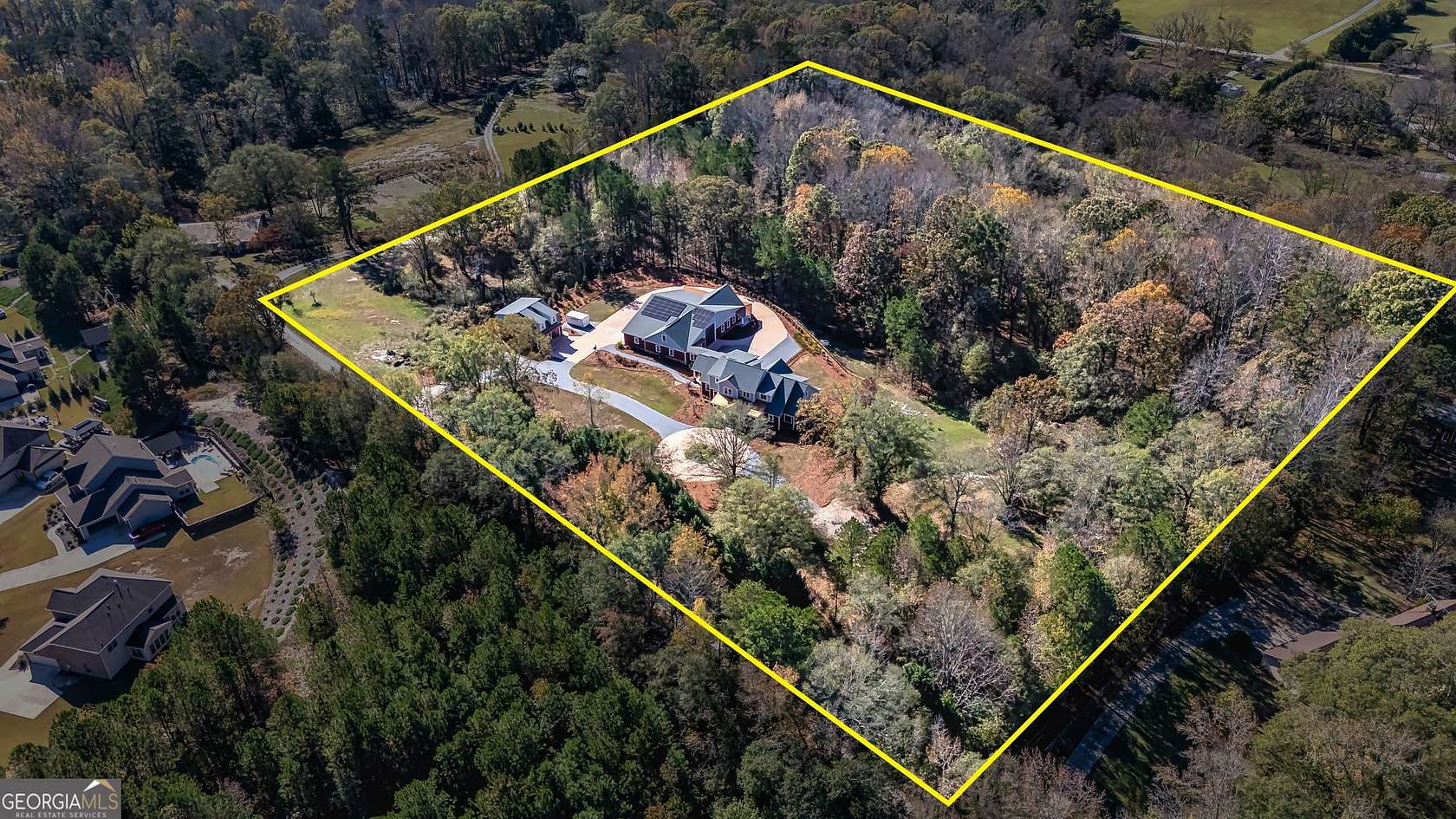11.2 Acres of Land with Home for Sale in Tyrone, Georgia