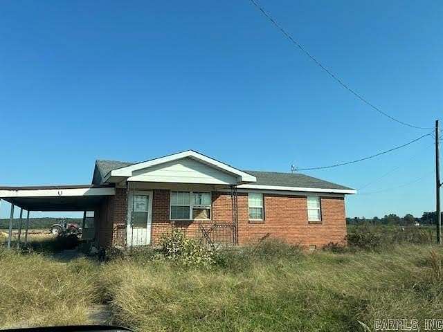 3.33 Acres of Residential Land with Home for Sale in Paragould, Arkansas