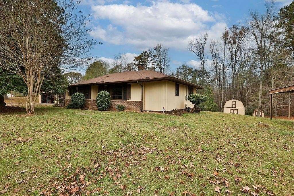 2.05 Acres of Residential Land with Home for Sale in Hiram, Georgia