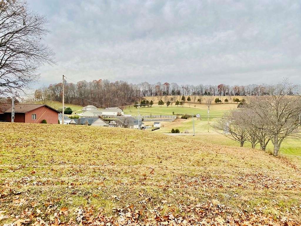 1 Acre of Residential Land for Sale in Piney Flats, Tennessee