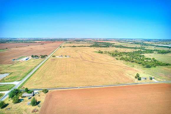 1 Acre of Residential Land for Sale in Amber, Oklahoma