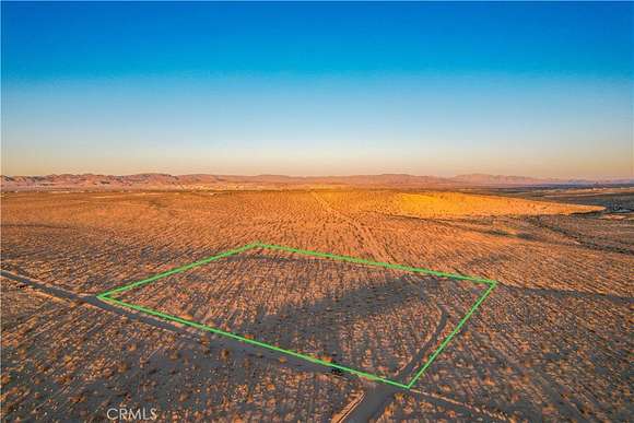 10 Acres of Land for Sale in Twentynine Palms, California