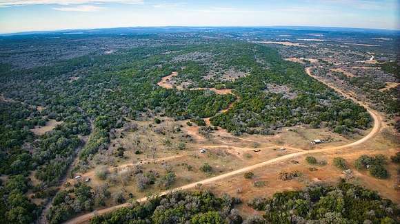 196 Acres of Recreational Land & Farm for Sale in Fredonia, Texas