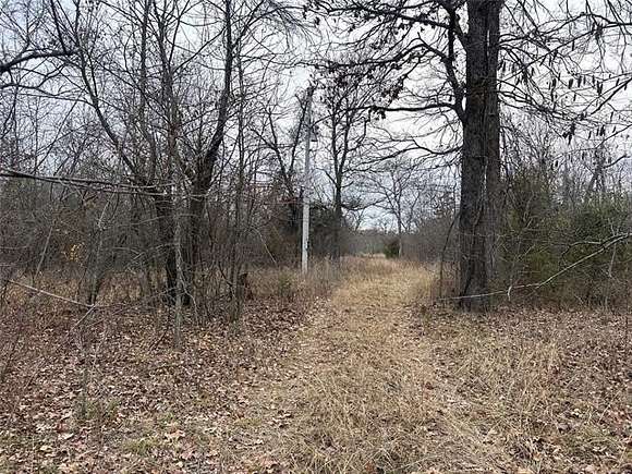 16 Acres of Land for Sale in Henryetta, Oklahoma