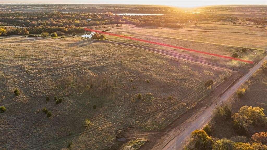 10 Acres of Residential Land for Sale in Guthrie, Oklahoma