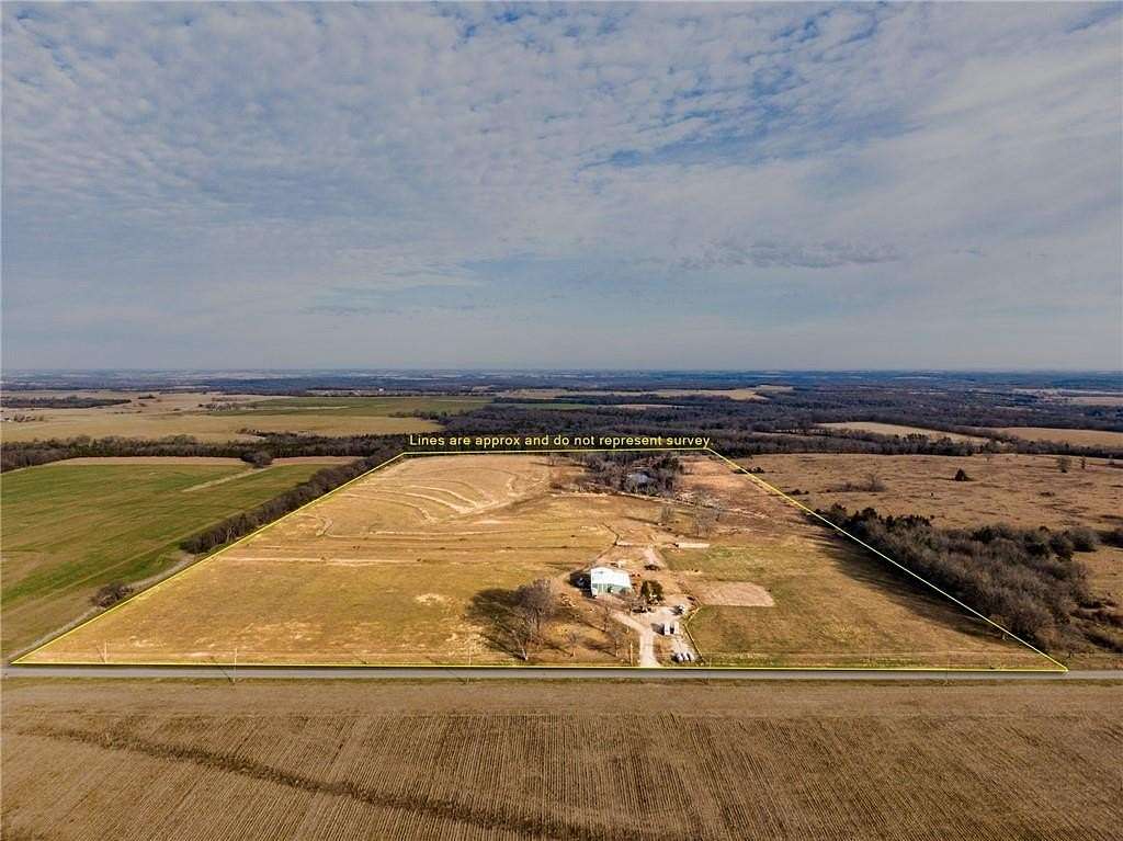 80 Acres of Agricultural Land for Sale in Mound City, Kansas