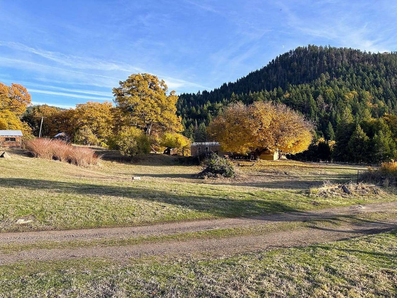 7.23 Acres of Residential Land with Home for Sale in Ashland, Oregon