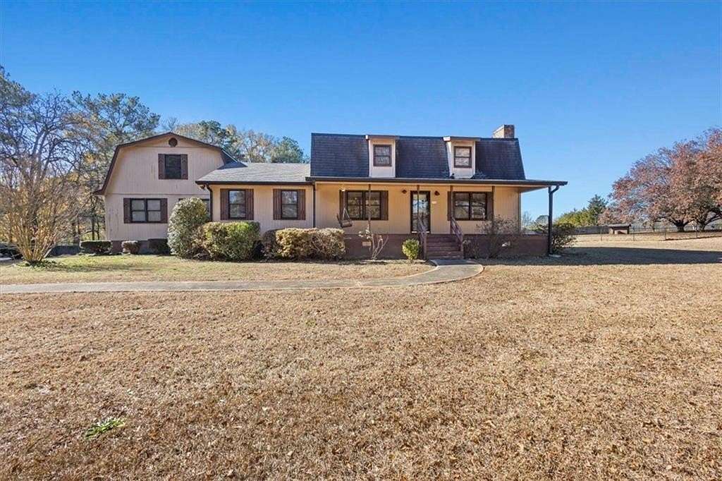 2.5 Acres of Residential Land with Home for Sale in Temple, Georgia