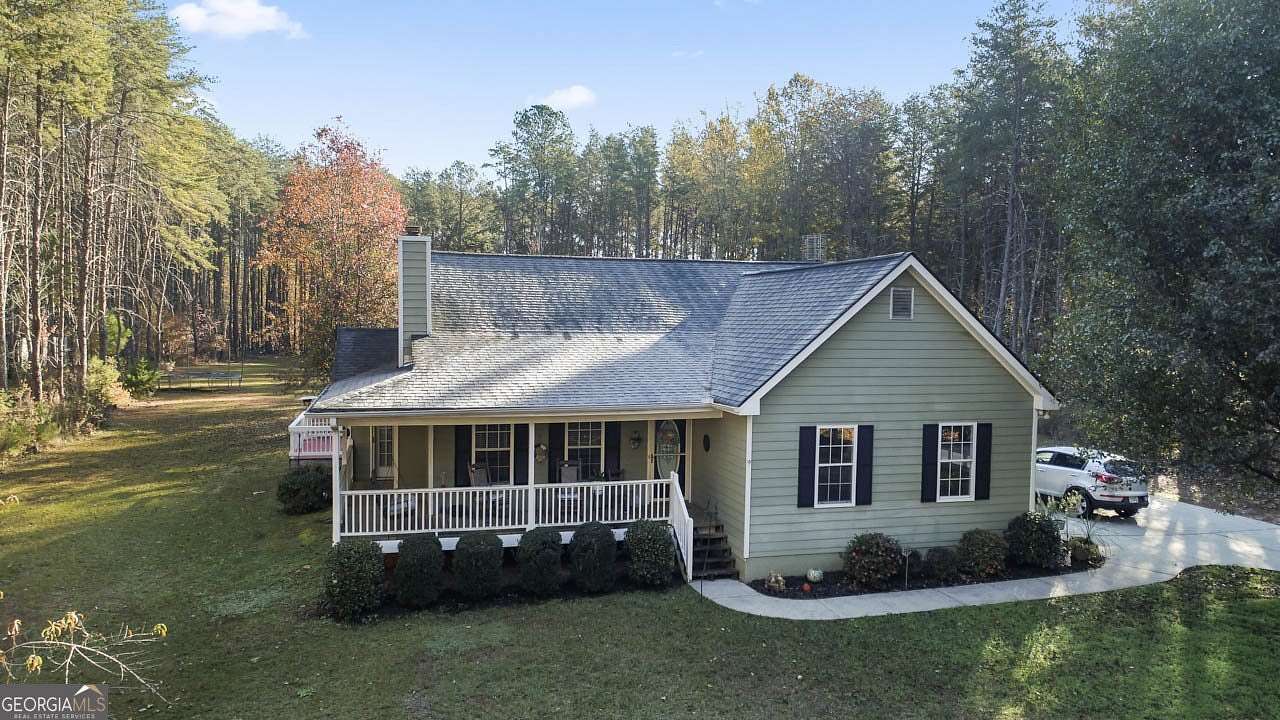 2.59 Acres of Residential Land with Home for Sale in McDonough, Georgia