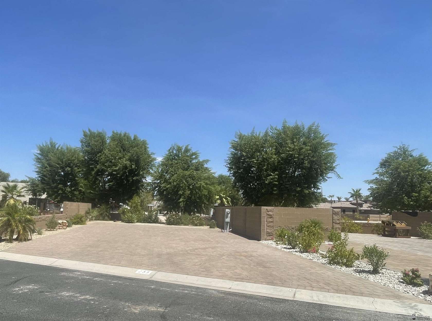 Improved Residential Land for Sale in Yuma, Arizona