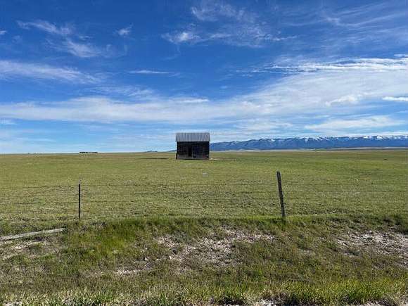 600 Acres of Agricultural Land for Sale in Judith Gap, Montana