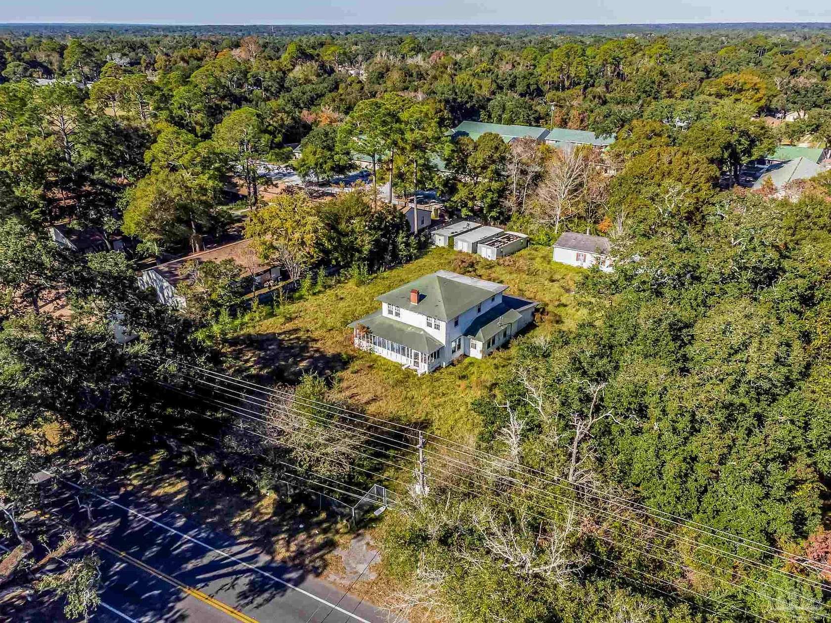 1.22 Acres of Commercial Land for Sale in Pensacola, Florida