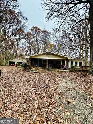 34.12 Acres of Land with Home for Sale in Oxford, Georgia