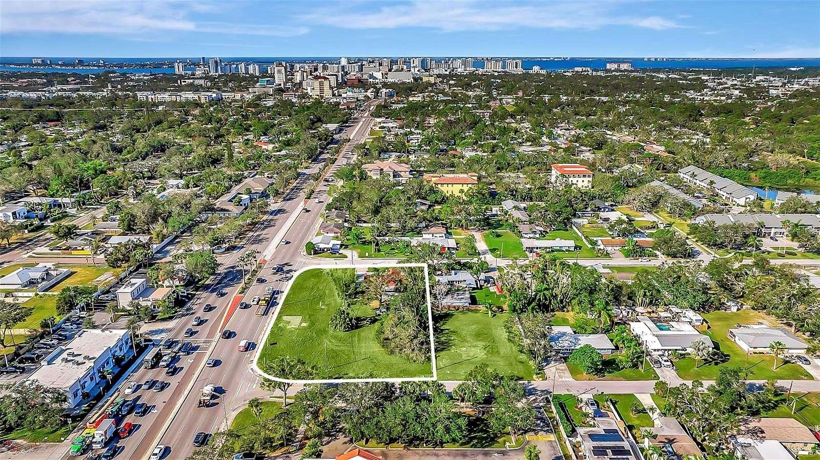 1.04 Acres of Residential Land for Sale in Sarasota, Florida