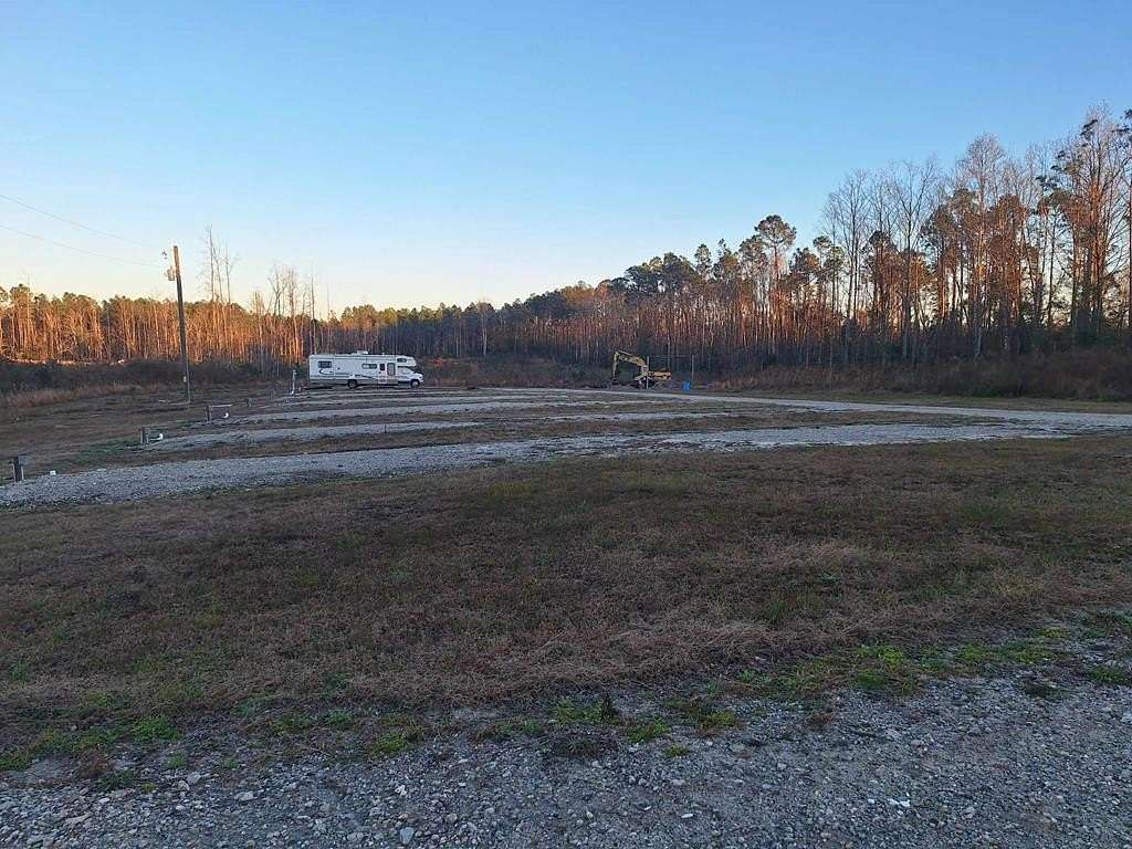 10.23 Acres of Land for Sale in Baxley, Georgia