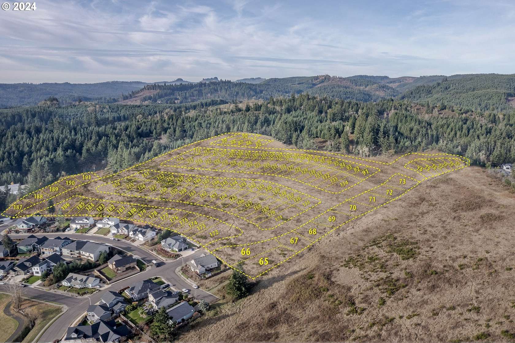 142.85 Acres of Land for Sale in Cottage Grove, Oregon