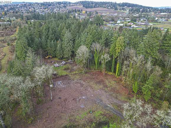 3.35 Acres of Residential Land with Home for Sale in Dundee, Oregon