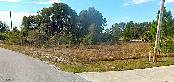 0.292 Acres of Residential Land for Sale in Lehigh Acres, Florida