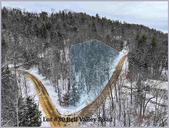 1.25 Acres of Residential Land for Sale in Campton Town, New Hampshire