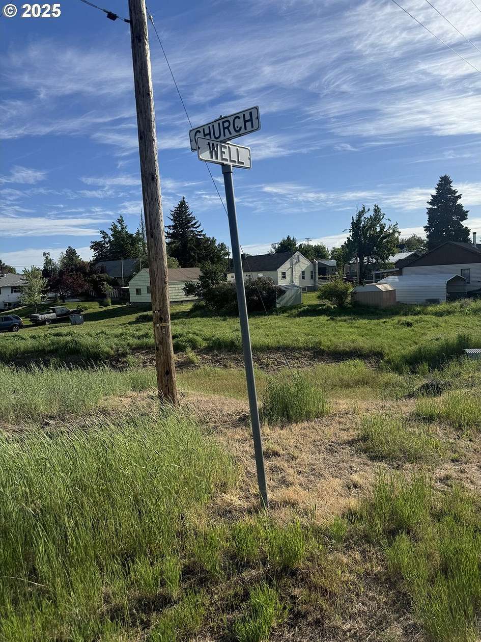 0.11 Acres of Residential Land for Sale in Condon, Oregon