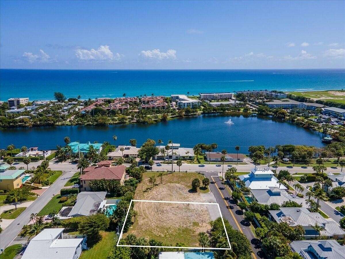 Residential Land for Sale in Juno Beach, Florida