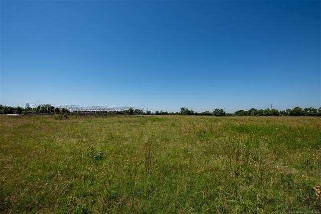 40 Acres of Agricultural Land for Sale in Webbers Falls, Oklahoma