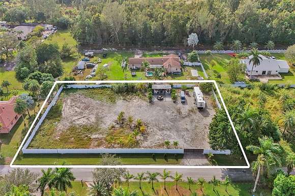 0.85 Acres of Residential Land for Sale in Pembroke Pines, Florida