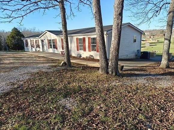 2.1 Acres of Residential Land with Home for Sale in Roundhill, Kentucky