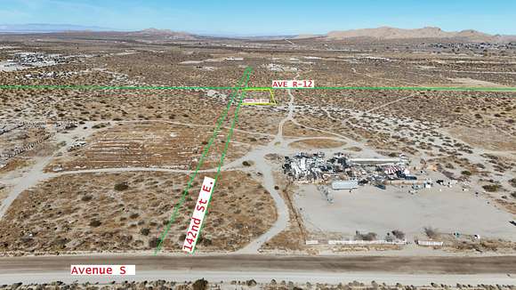 0.933 Acres of Residential Land for Sale in Littlerock, California