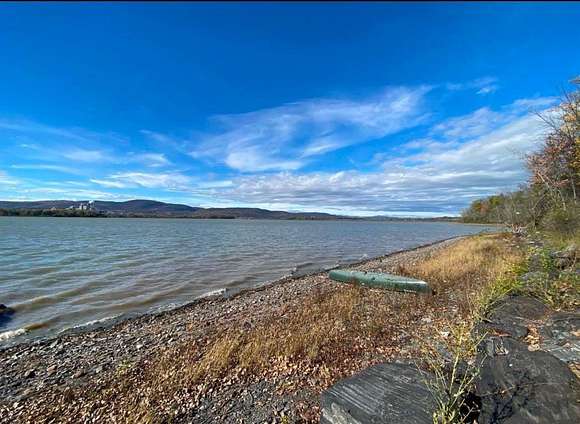 2.6 Acres of Residential Land with Home for Sale in Shoreham, Vermont