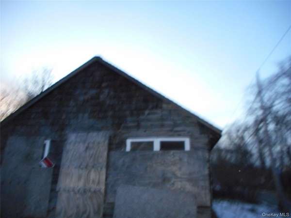 0.13 Acres of Commercial Land for Sale in Amityville, New York