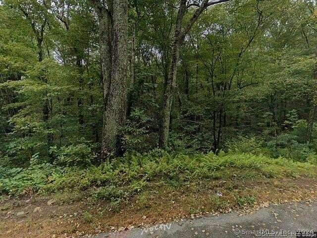 4.69 Acres of Residential Land for Sale in Willington Town, Connecticut