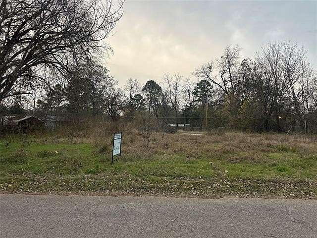 0.308 Acres of Residential Land for Sale in Durant, Oklahoma