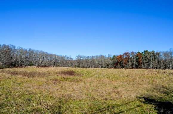 31.65 Acres of Agricultural Land for Sale in Crossville, Tennessee