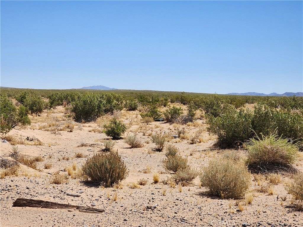 5 Acres of Land for Sale in Lucerne Valley, California